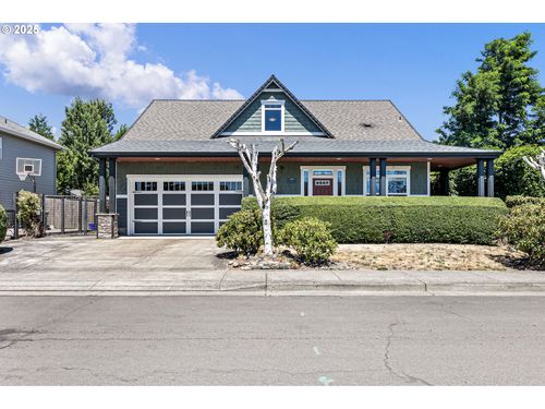 962 T St, Springfield, OR, 97477-2302 | Card Image