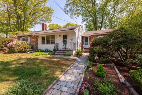 3 Marthas Ln, Rockport, MA, 01966 | Card Image