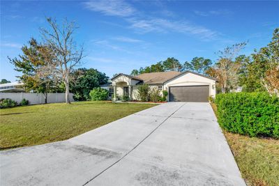 10954 Sw 38th Avenue, House other with 3 bedrooms, 2 bathrooms and null parking in Ocala FL | Image 3