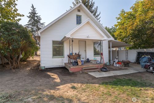 800 E Locust St, Waterville, WA, 98858-5838 | Card Image