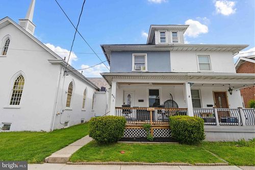 421 Derstine Ave, LANSDALE, PA, 19446-3534 | Card Image