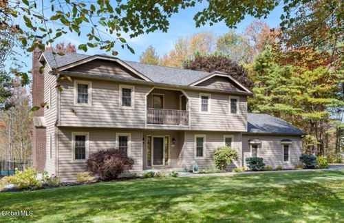 4 Terrace Rd, Queensbury, NY, 12804-7717 | Card Image