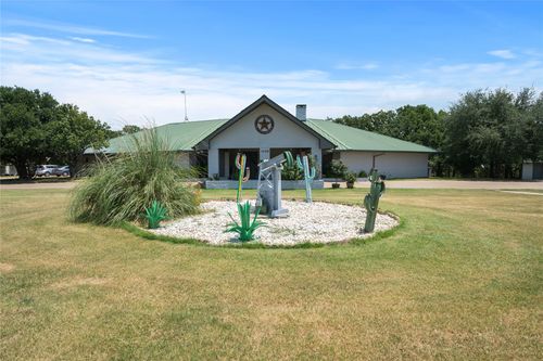1629 Blair Dr, Cleburne, TX, 76031-9136 | Card Image