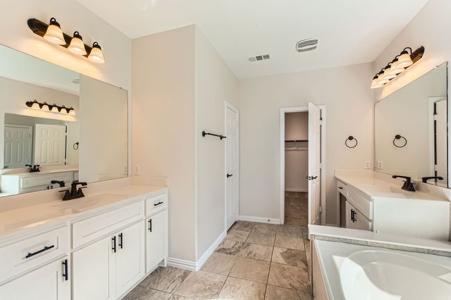 140 Godstone Ln, House other with 4 bedrooms, 4 bathrooms and null parking in Prosper TX | Image 14