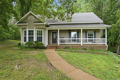 608 Beechtree Ct, Burns, TN, 37029-9061 | Card Image