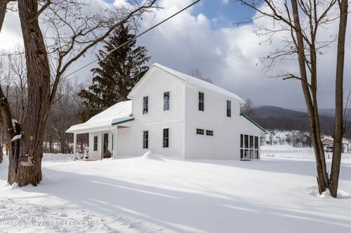 8 Don Irwin Road, Prattsville, NY, 12468 | Card Image