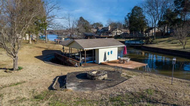 116 1 St Oak Dr, House other with 3 bedrooms, 2 bathrooms and null parking in Enchanted Oaks TX | Image 27