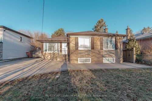 2085 Bridge Rd, Oakville, ON, L6L2E8 | Card Image