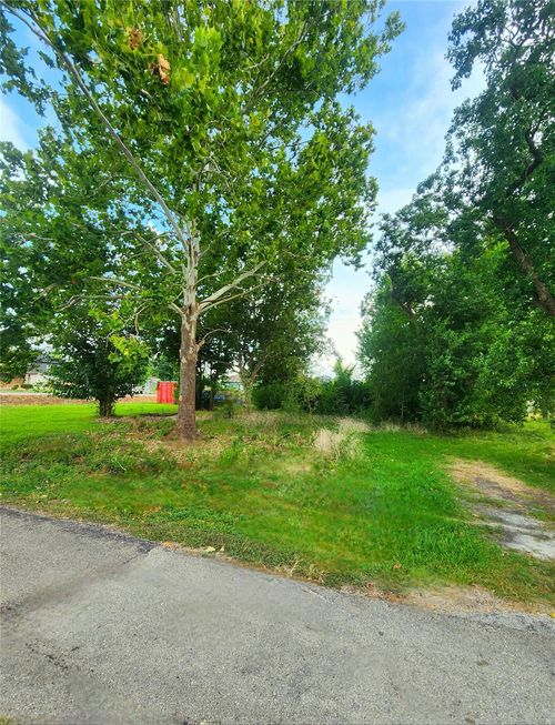 9720 Bucroft St, Houston, TX, 77029-3502 | Card Image