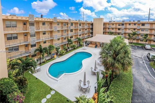 apt-421-2145 Pierce St, Hollywood, FL, 33020-4479 | Card Image
