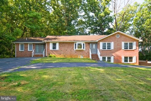 16998 E Summit Ave, ELKTON, VA, 22827-1683 | Card Image