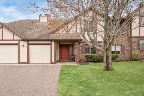 178 Galtier Pl, Shoreview, MN, 55126-2163 | Card Image