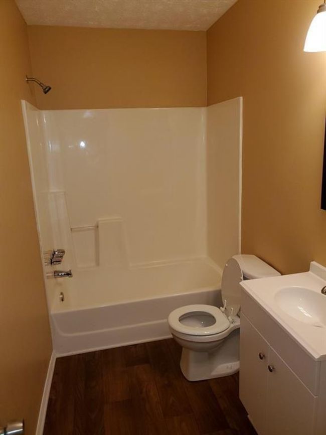2303 Pine Tree Trl, Townhouse with 3 bedrooms, 3 bathrooms and null parking in College Park GA | Image 6