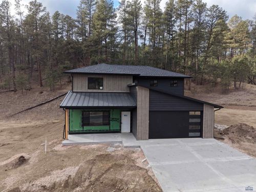 24225 Granite Point Ct, Keystone, SD, 57751-6673 | Card Image