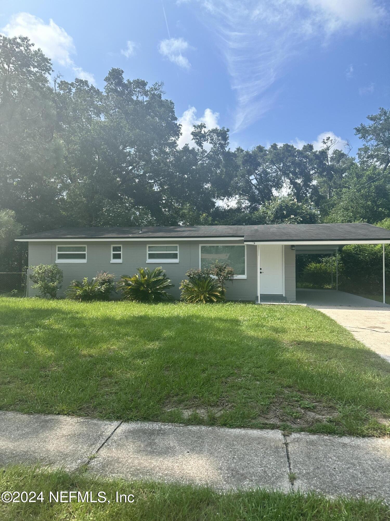 Canis Dr, Orange Park, FL 32073
