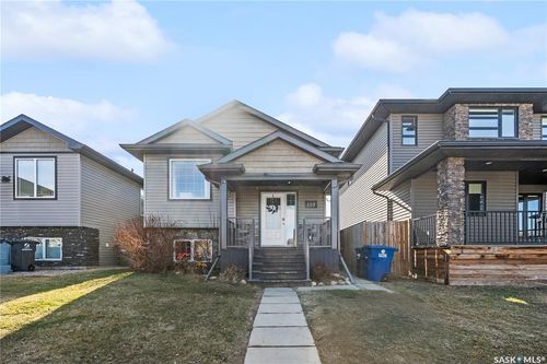 119 Maningas Bend, Saskatoon, SK, S7W0L4 | Card Image