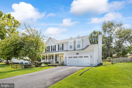 11602 Bend Bow Dr, FREDERICKSBURG, VA, 22407-7490 | Card Image