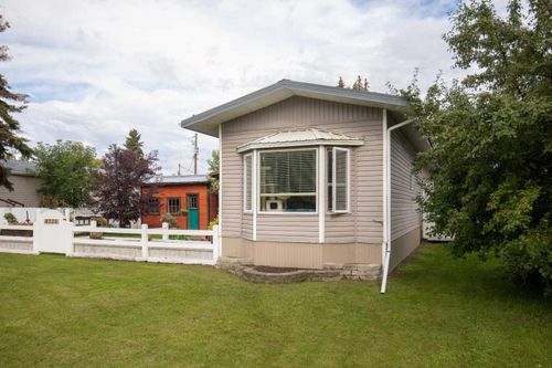 4720 45 Avenue, Alix, AB, T0C0B0 | Card Image