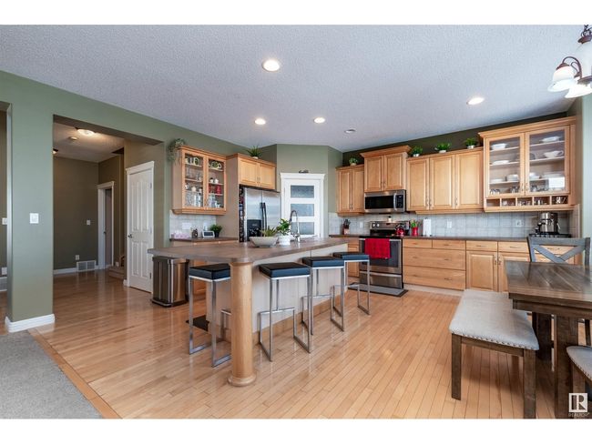 446 Sparling Crt Sw, House other with 4 bedrooms, 4 bathrooms and 4 parking in Edmonton AB | Image 9