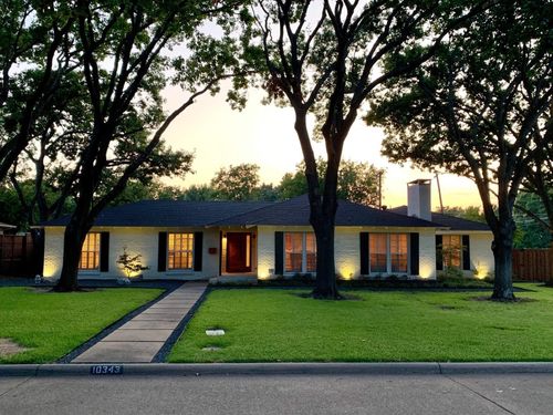10343 Best Dr, Dallas, TX, 75229-6204 | Card Image