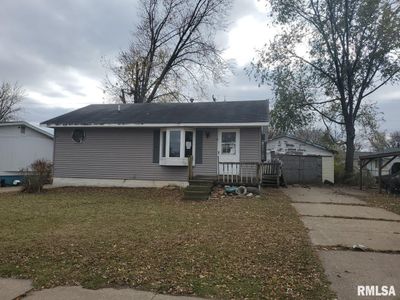 611 15 Th Place, House other with 3 bedrooms, 1 bathrooms and null parking in Camanche IA | Image 2