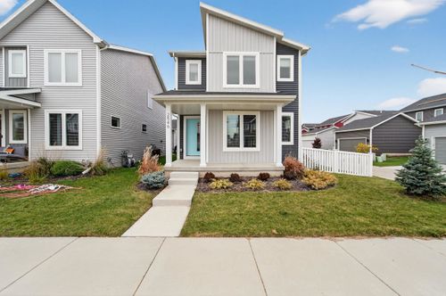 2546 Wildcat Dr, FITCHBURG, WI, 53711-9140 | Card Image