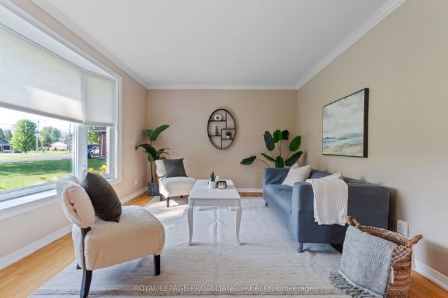 109 Old Madoc Rd, House other with 3 bedrooms, 1 bathrooms and 10 parking in Foxboro ON | Image 5