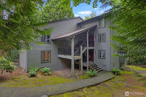 8a-8130 145th Ct Ne, Redmond, WA, 98052-3405 | Card Image