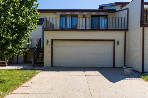 1102 Westwood Street, Bismarck, ND, 58504 | Card Image