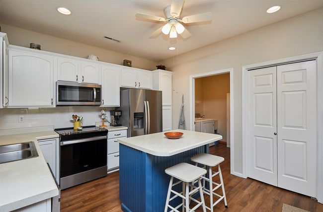 UNIT-1302 - 280 S 79 Th St, Condo with 2 bedrooms, 2 bathrooms and null parking in West Des Moines IA | Image 16