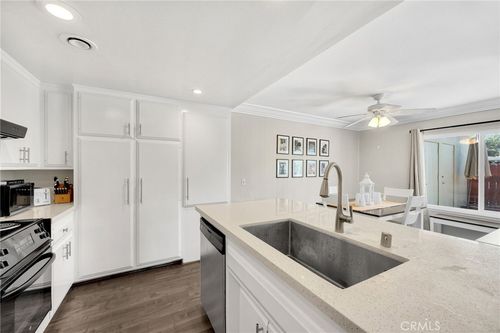 4777 Larwin Ave, Cypress, CA, 90630-3512 | Card Image