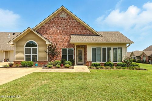 830 Sweetwater Dr, Pearl, MS, 39208-6413 | Card Image