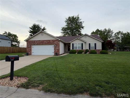 5729 Abilene Lane, Smithton, IL, 62285 | Card Image