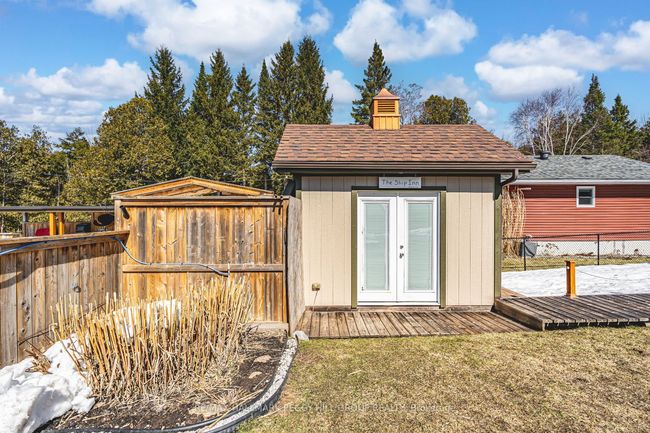 99 King Rd, House other with 3 bedrooms, 3 bathrooms and 10 parking in Tay ON | Image 24