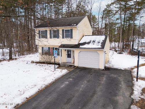 17 Primrose Ave, South Glens Falls, NY, 12803-5477 | Card Image