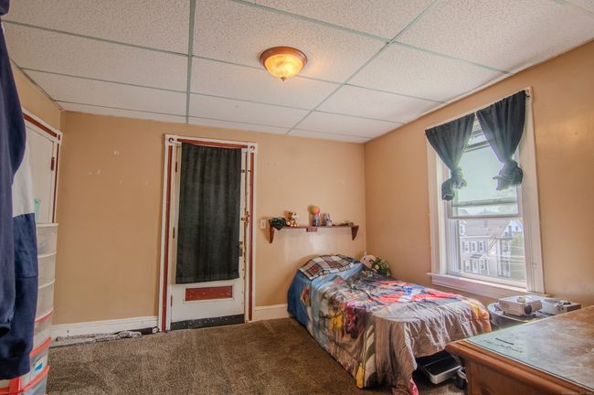 36 Carter St, Home with 8 bedrooms, 3 bathrooms and 3 parking in Killingly CT | Image 24