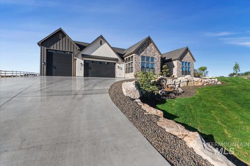 1026 N 63rd St, Nampa, ID, 83687-9698 | Card Image
