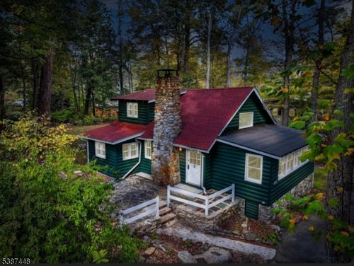 2115 Lakeside Dr W, Highland Lakes, NJ, 07422-1834 | Card Image