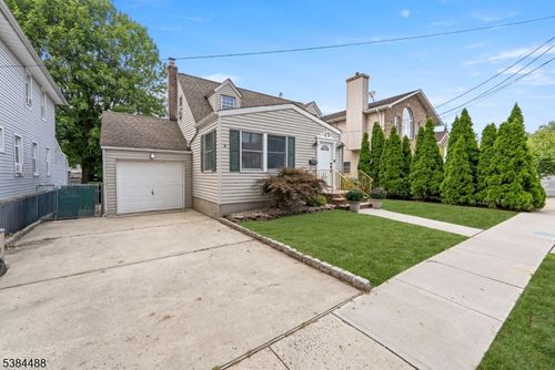 133 Riverview Ave, North Arlington, NJ, 07031-5939 | Card Image