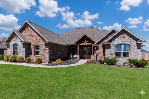 426 Eagle Ridge Dr, Farmington, AR, 72730-8830 | Card Image