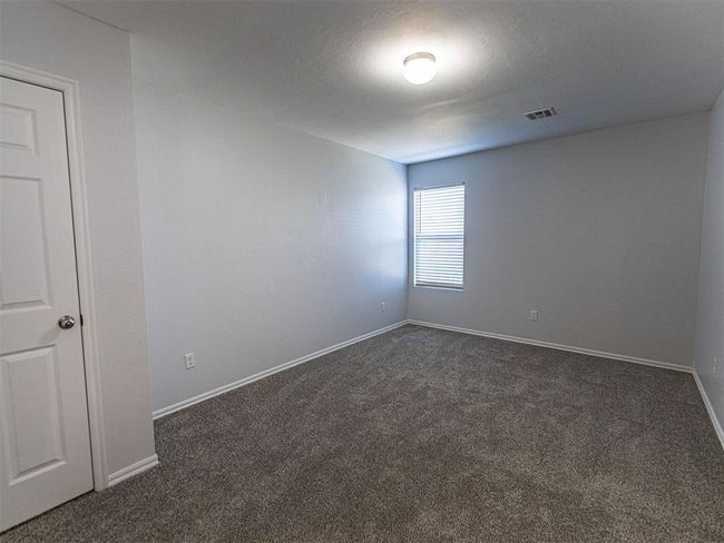 10831 Ne 8 Th Ter, House other with 3 bedrooms, 2 bathrooms and null parking in Midwest City OK | Image 12