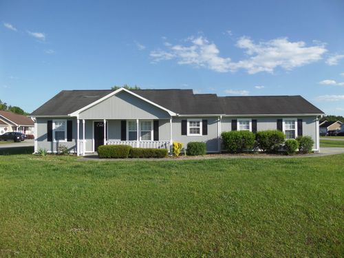 401 Sumrell Way, Hubert, NC, 28539-3653 | Card Image