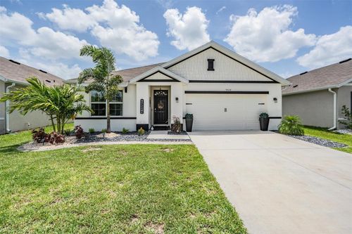 9028 Forge Breeze Loop, WESLEY CHAPEL, FL, 33545-2332 | Card Image
