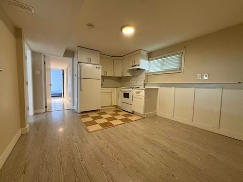 basement-suite-11647 81 Avenue, Delta, BC, V4C2A8 | Card Image