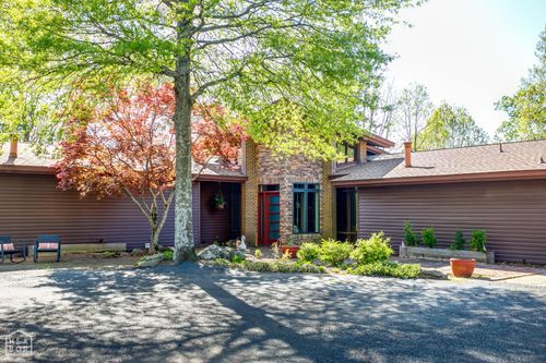 404 E Griffin St, Harrisburg, AR, 72432-2806 | Card Image