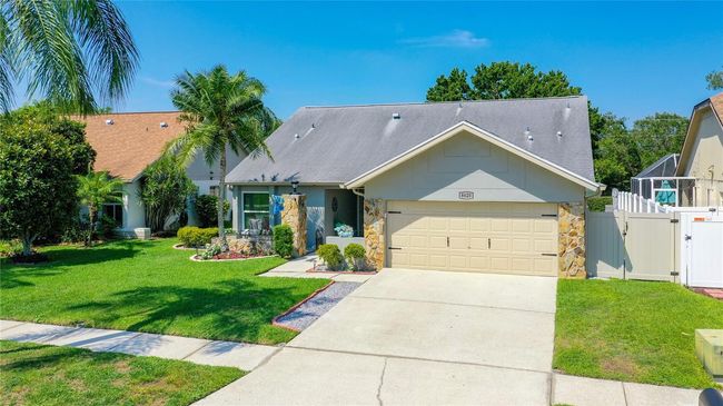 8620 Thimbleberry Lane, House other with 3 bedrooms, 3 bathrooms and null parking in Tampa FL | Image 61