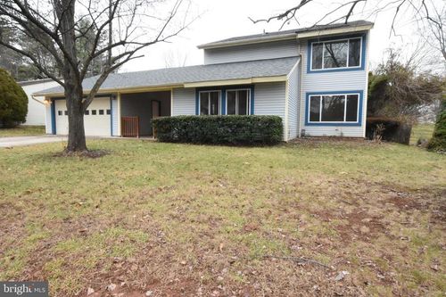 111 Biscayne Ct, STERLING, VA, 20164-1104 | Card Image