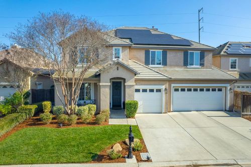 4686 N Arrow Ridge Way, Clovis, CA, 93619 | Card Image