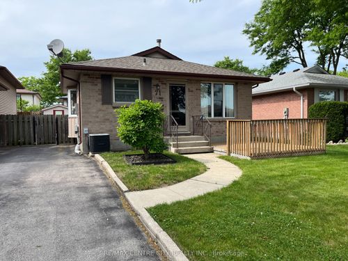 71 Speight Cres, London, ON, N5V3W6 | Card Image