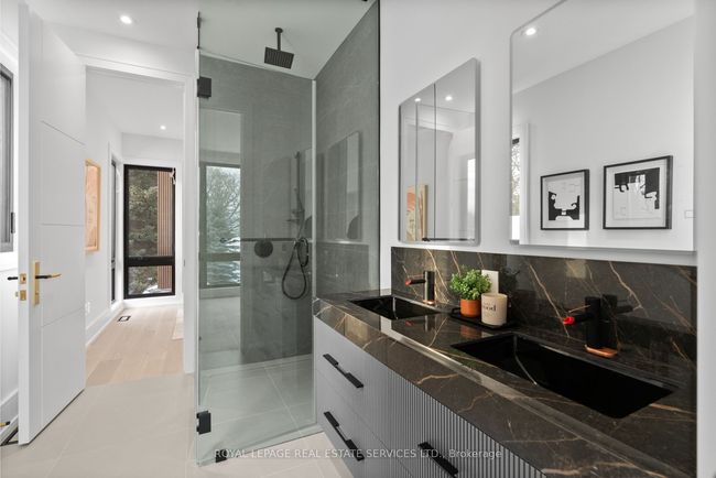 80 Edgecroft Rd, House other with 5 bedrooms, 5 bathrooms and 2 parking in Etobicoke ON | Image 30